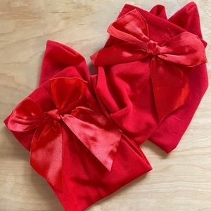 NWOT red knee high tights with bow
